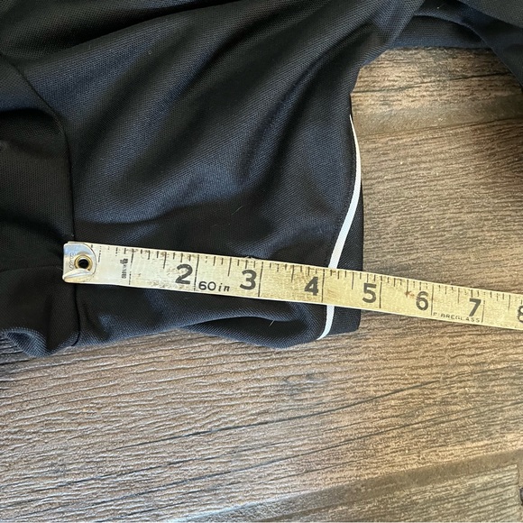 Adidas black shorts L and gray t shirt American flag logo M - Picture 5 of 9